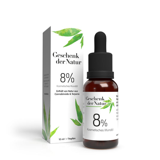 Geschenk der Natur 8% CBD Öl (10ml) - Flasche neben der Verpackungsbox